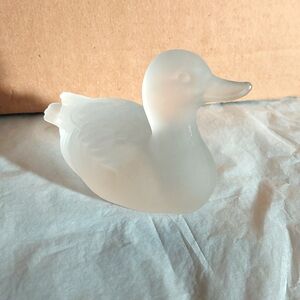 VINTAGE Goebel Handmade frosted crystal duck paperweight